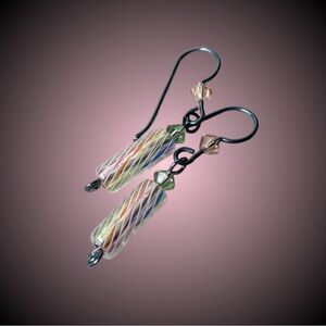 Vintage swirled art glass oblong dangle earrings